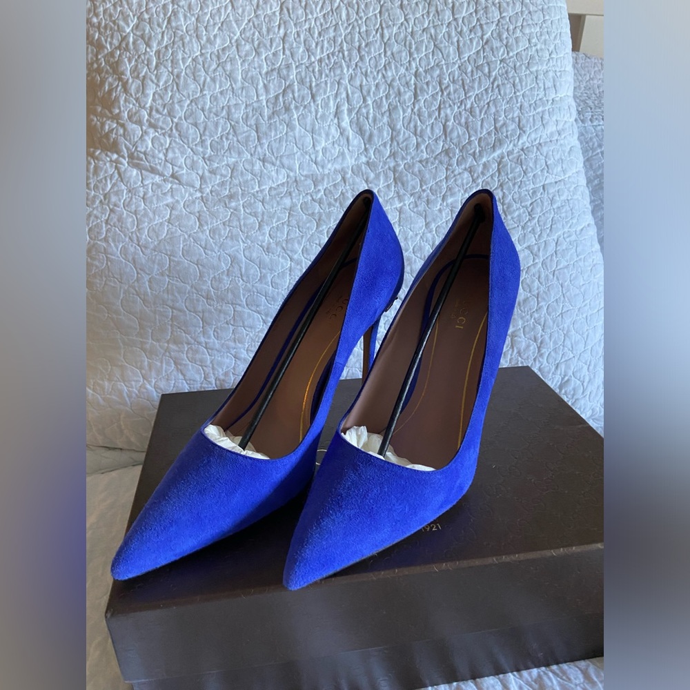 GUCCI Suede Pumps Size 38 - Picture 15 of 17
